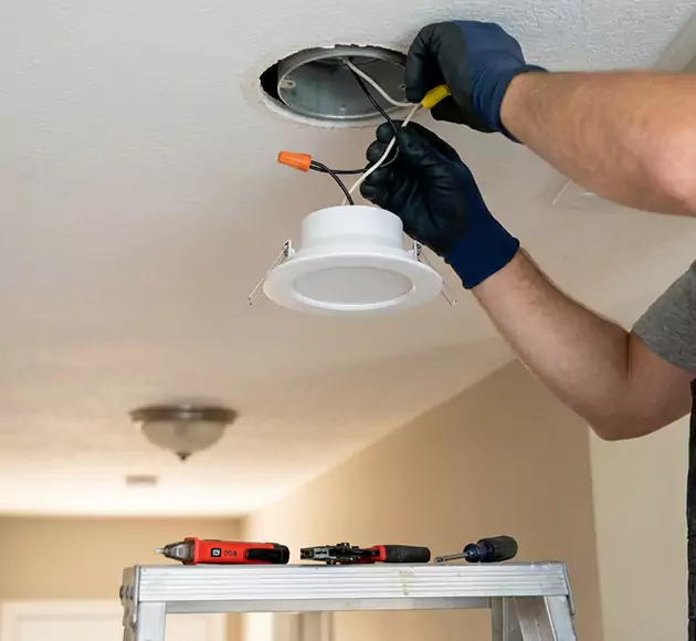 Professional Recessed Light Replacement: Your Local Retrofit Team in New Smyrna Beach, FL